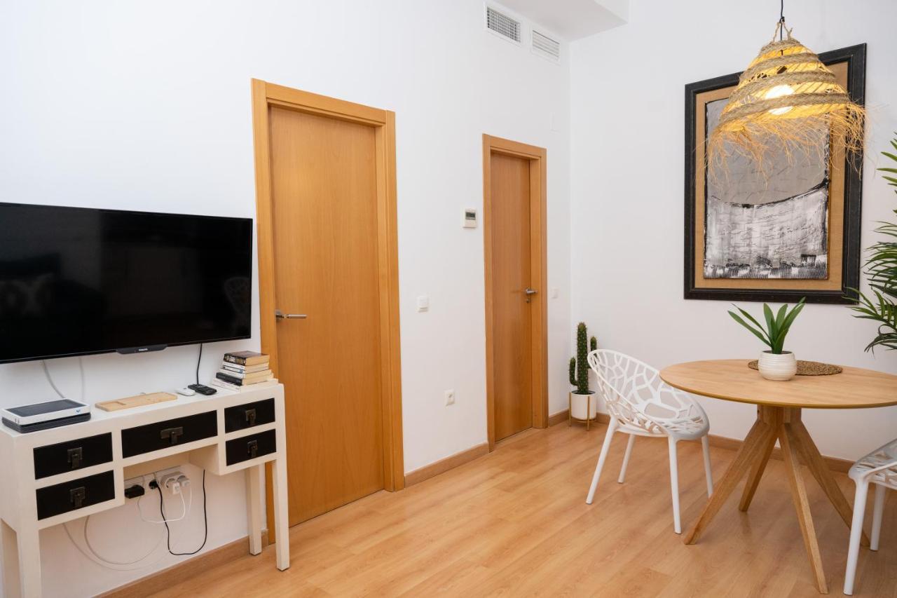 Victoria I & Old Town By Ele Apartments مالقة المظهر الخارجي الصورة